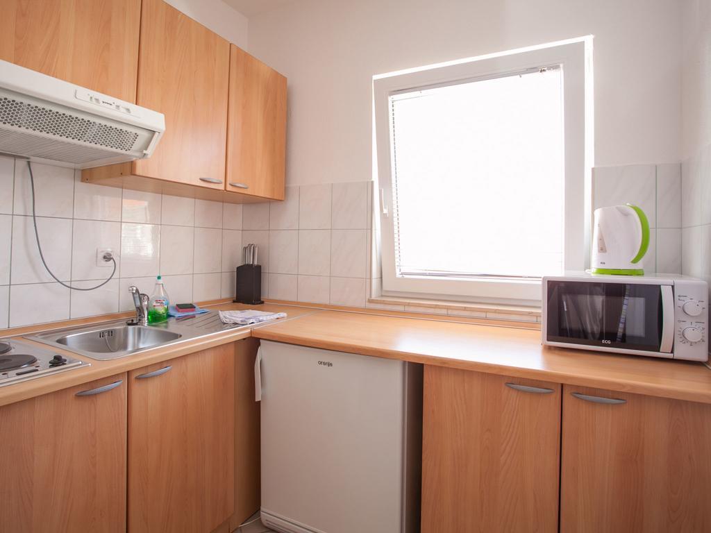 Apartments Kairos Сегет Враница Екстериор снимка