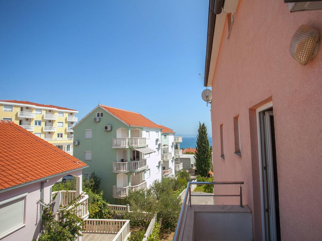 Apartments Kairos Сегет Враница Екстериор снимка