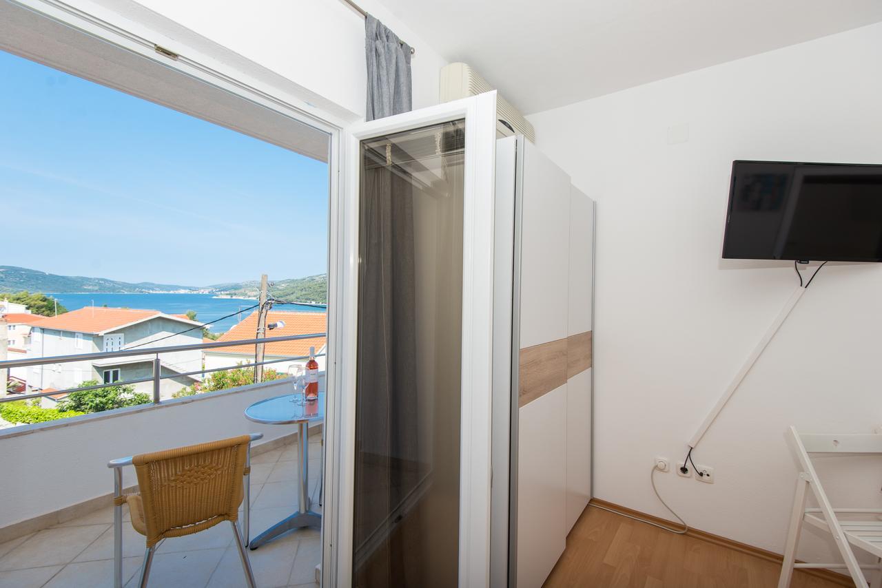 Apartments Kairos Сегет Враница Екстериор снимка