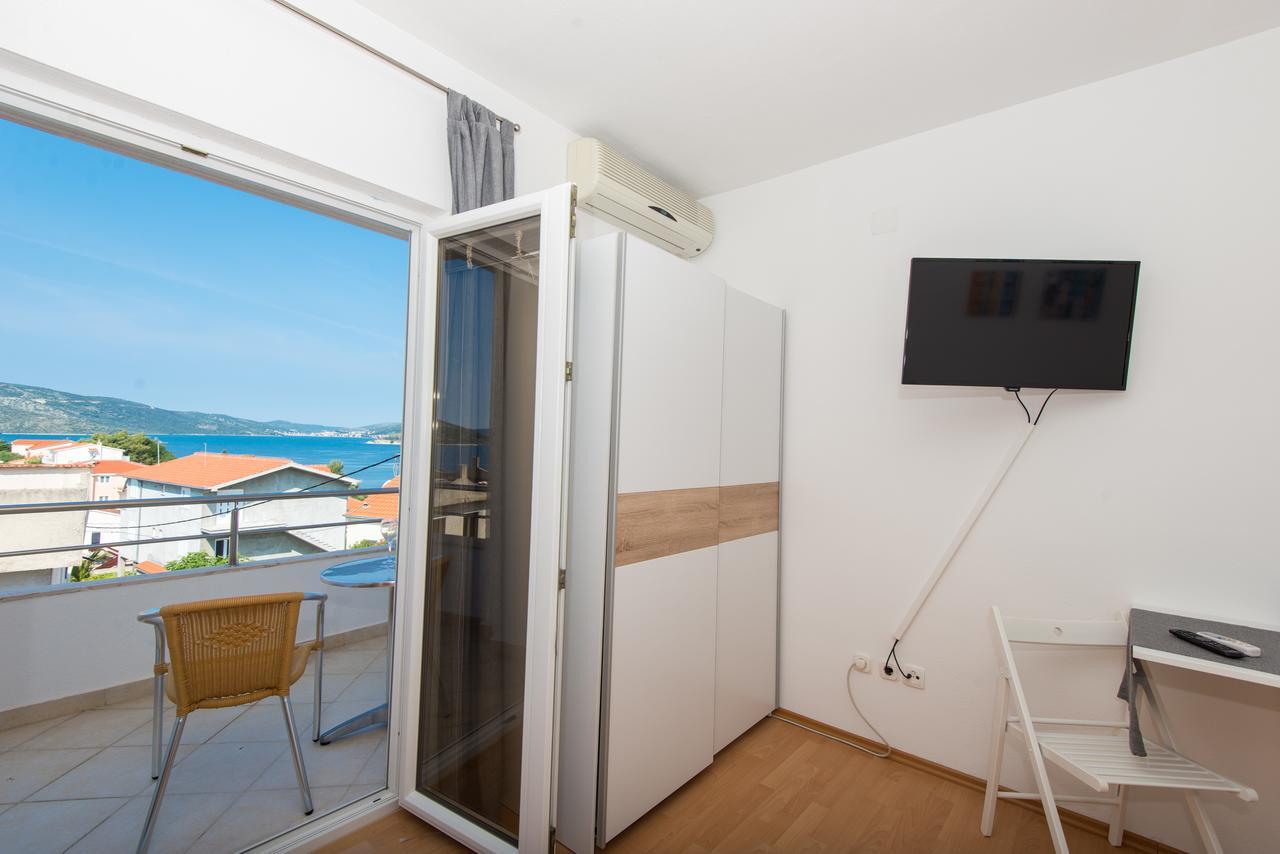 Apartments Kairos Сегет Враница Екстериор снимка